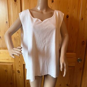 NWT Ming Wang Plus Size 3X White Shell Tank Top Acrylic Knit Minimalist READ
